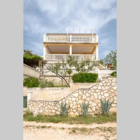Apartman Hug The Horizon Sevid
