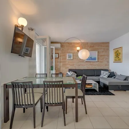 Apartman Hug The Horizon Sevid