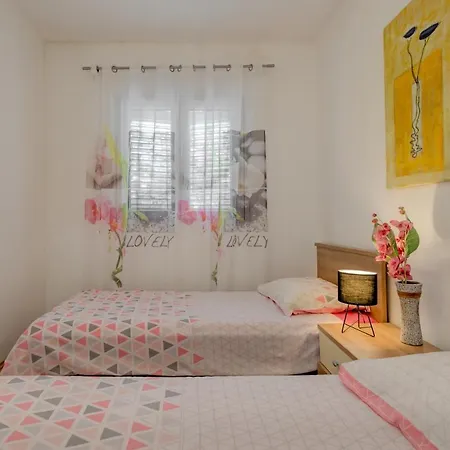 Hug The Horizon Apartman